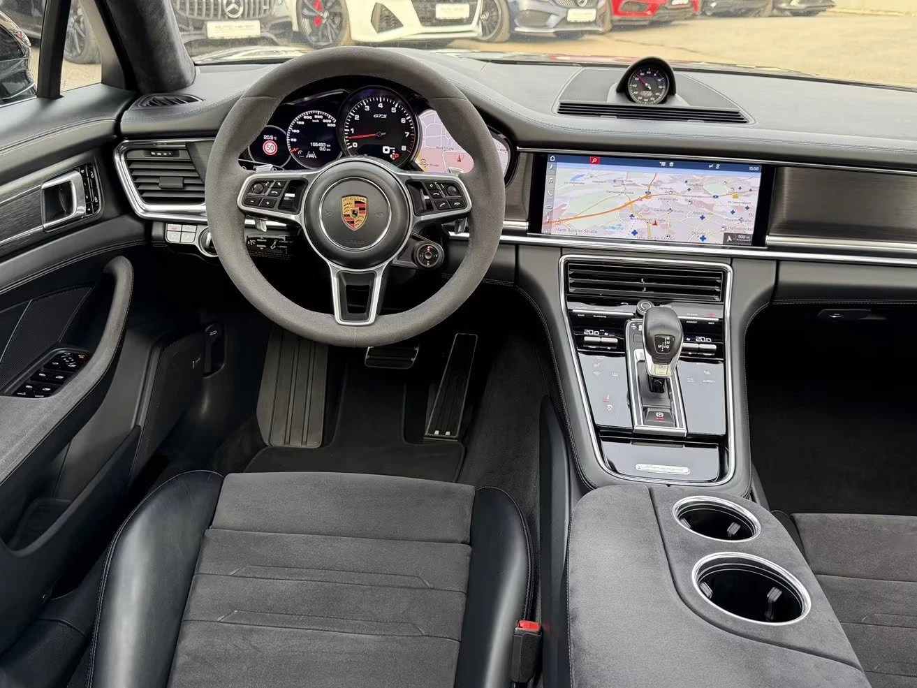 Porsche Panamera GTS/460HP/HUD/MATRIX/360/PANO/CHRONO/175z, снимка 9 - Автомобили и джипове - 53885904