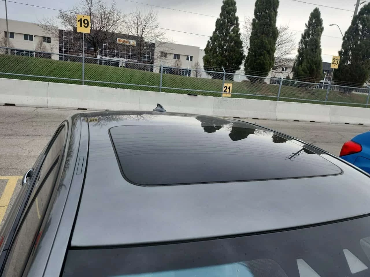 BMW 750 I XDRIVE| SWAROWSKI| HARMAN KARDON| MAСАЖИ| PANO, снимка 7 - Автомобили и джипове - 54171900