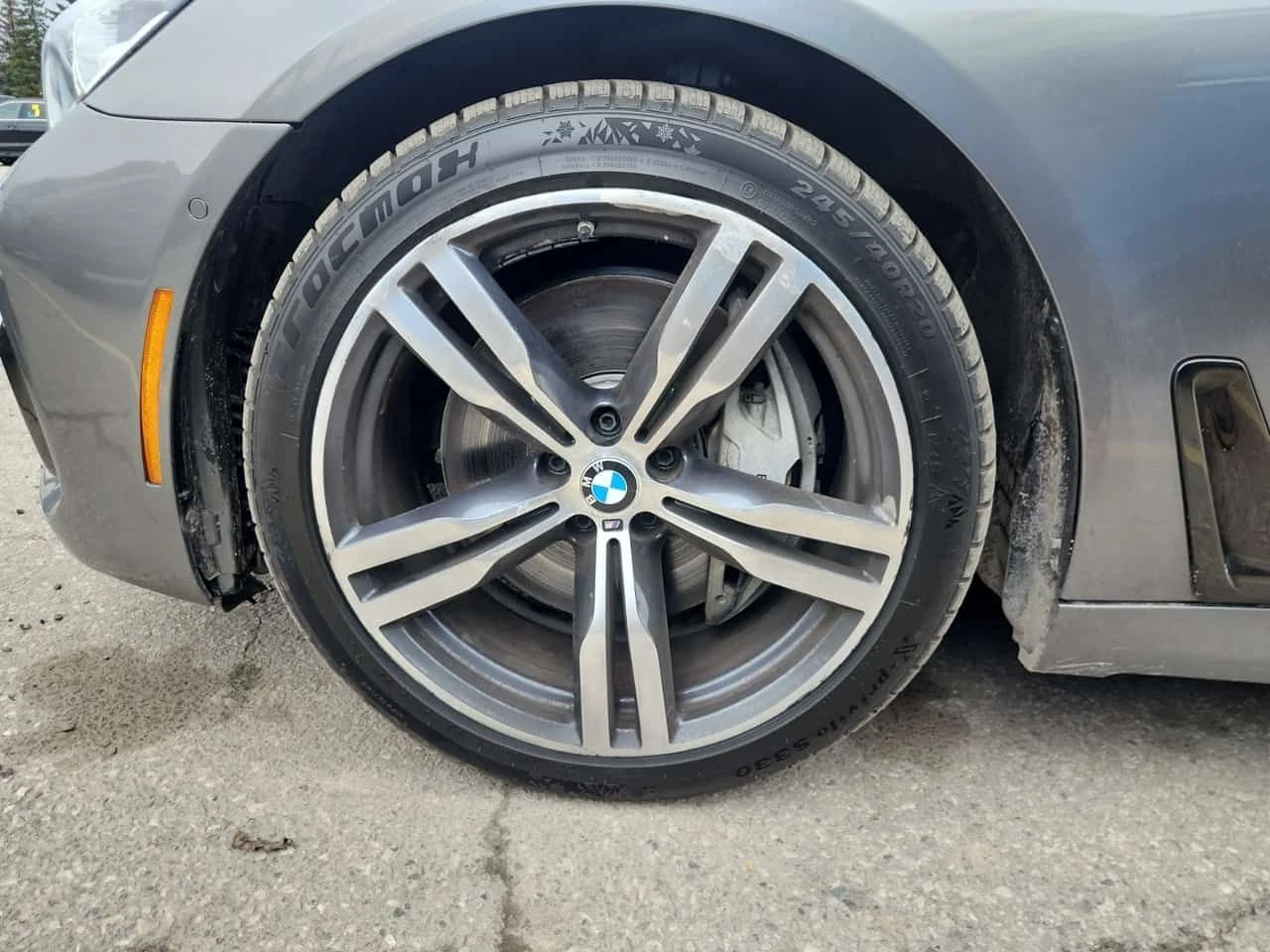 BMW 750 I XDRIVE| SWAROWSKI| HARMAN KARDON| MAСАЖИ| PANO, снимка 6 - Автомобили и джипове - 54171900