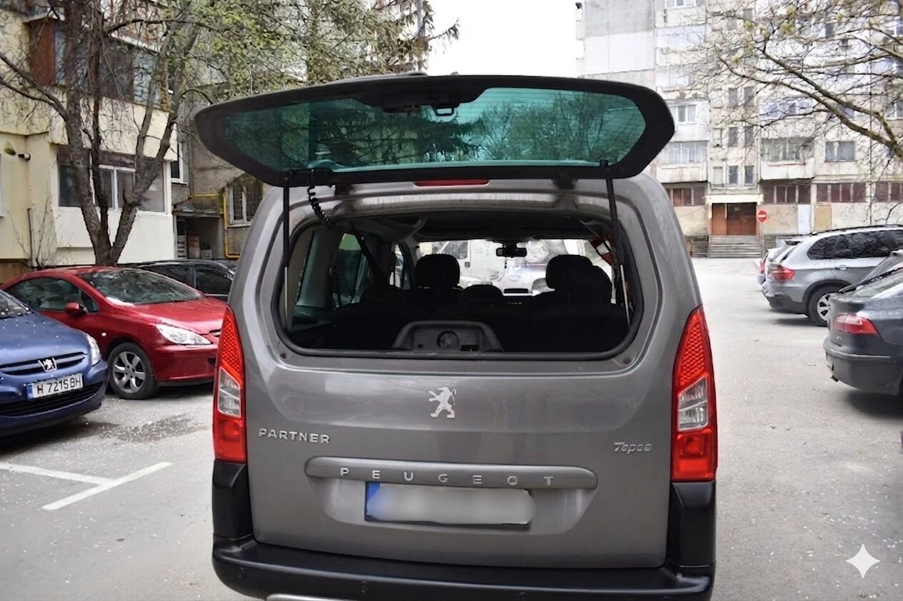 Peugeot Partner 1.6, снимка 9 - Автомобили и джипове - 54271421