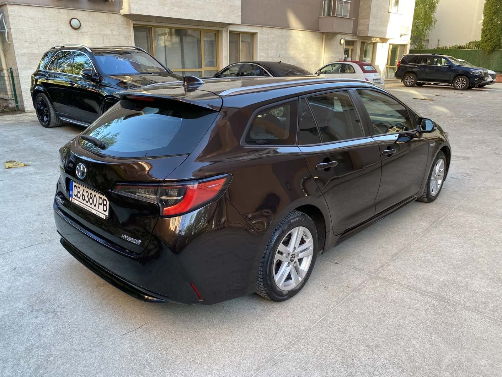 Toyota Corolla 1.8 HYBRID/ Българска в Гранция!, снимка 5 - Автомобили и джипове - 54335738