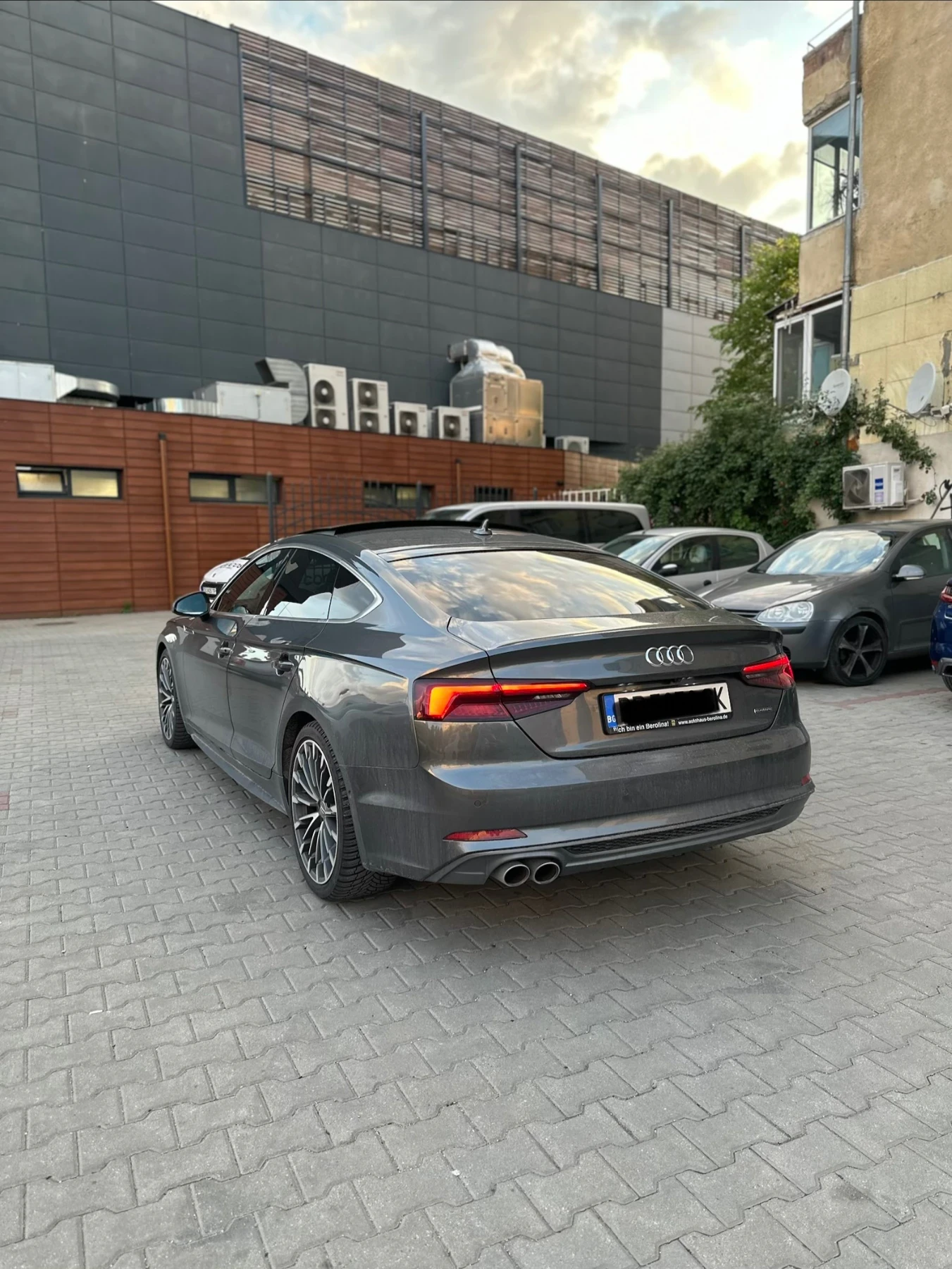 Audi A5 3.0 TDI quattro S tronic, снимка 2 - Автомобили и джипове - 54562650