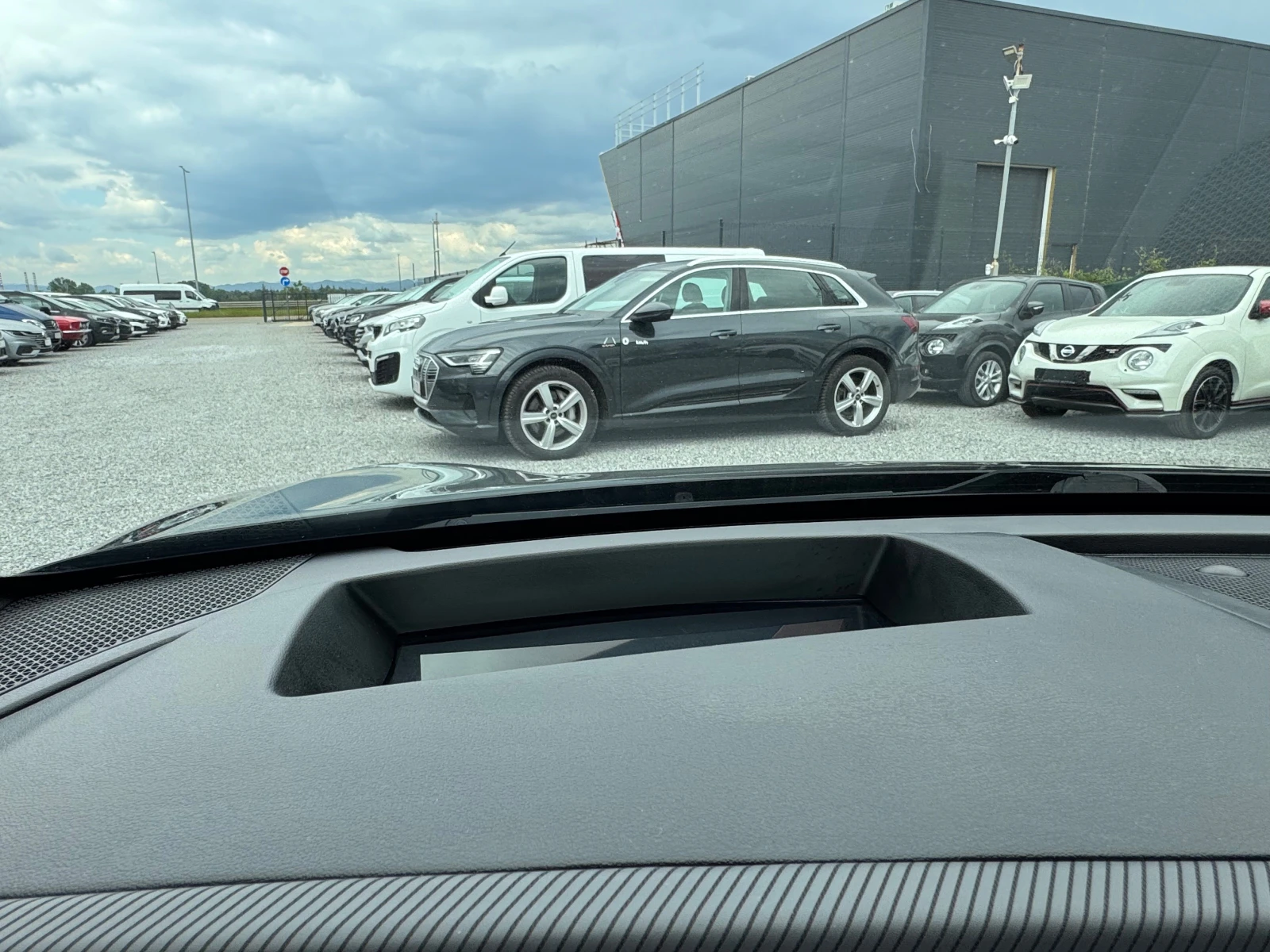 Kia EV6 GT-LINE 77.4KWH RWD ПАНОРАМА ДИСТРОНИК HEAD-UP , снимка 10 - Автомобили и джипове - 54633307