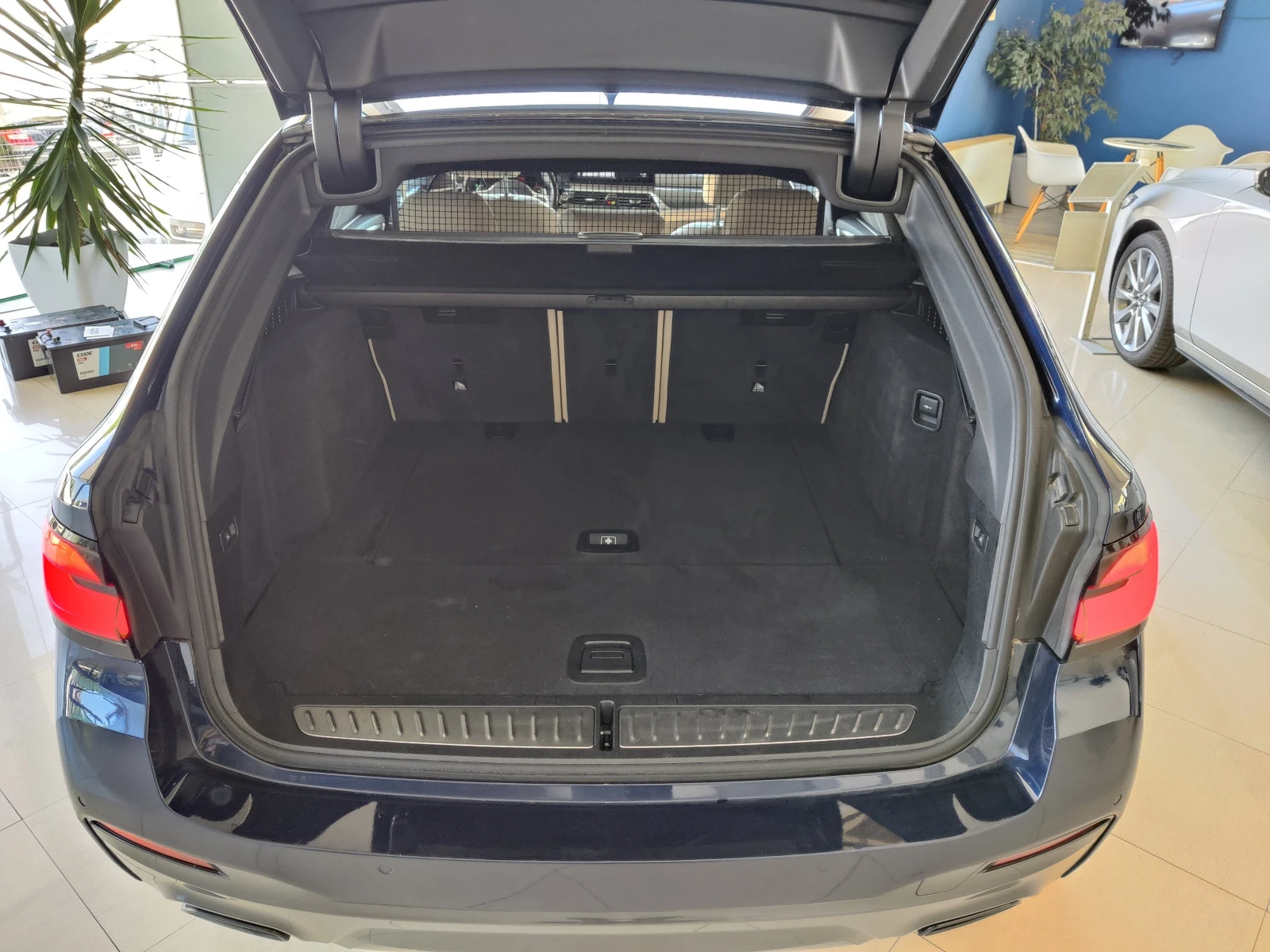 BMW 530 xDrive, снимка 5 - Автомобили и джипове - 54764025