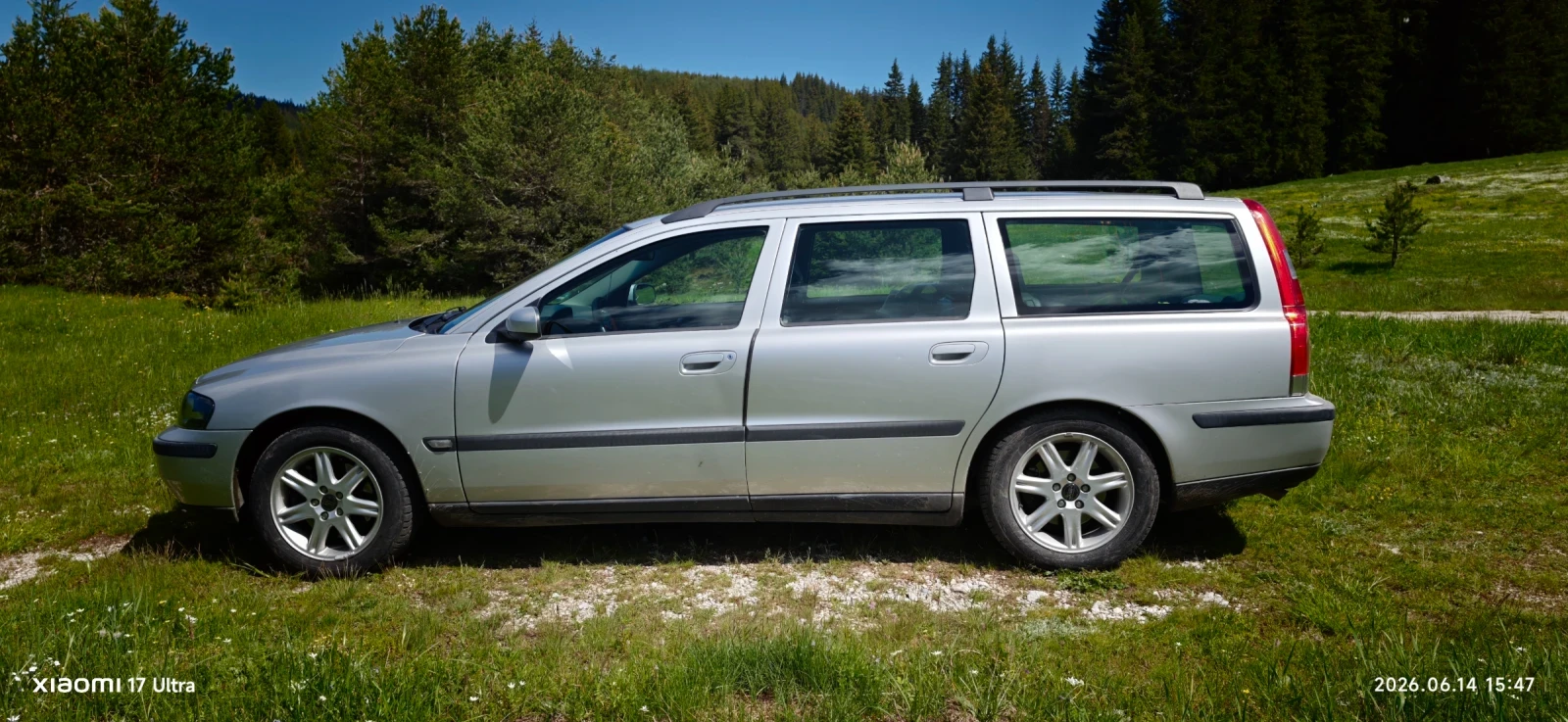 Volvo V70, снимка 4 - Автомобили и джипове - 54917470