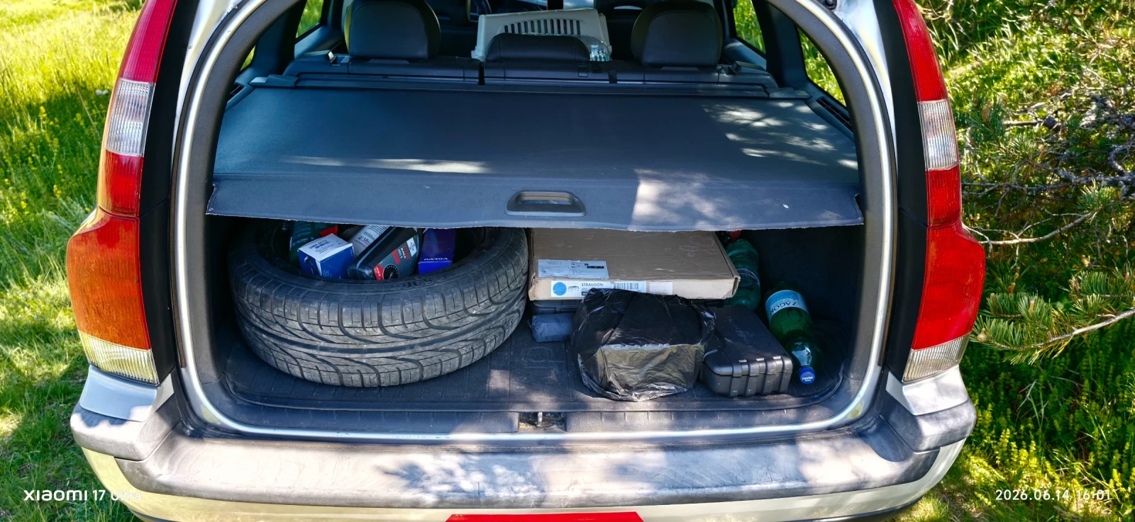 Volvo V70, снимка 14 - Автомобили и джипове - 54917470