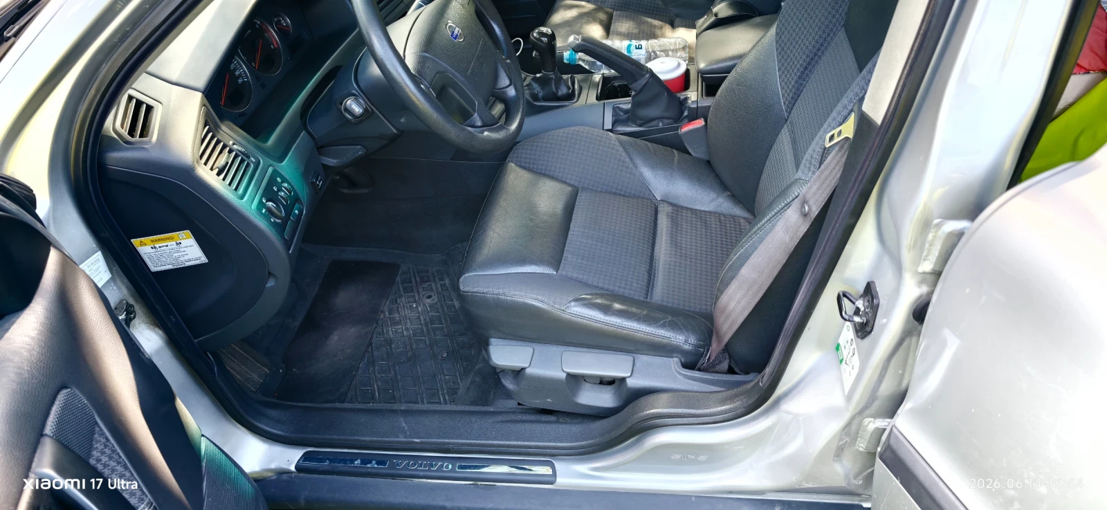 Volvo V70, снимка 11 - Автомобили и джипове - 54917470