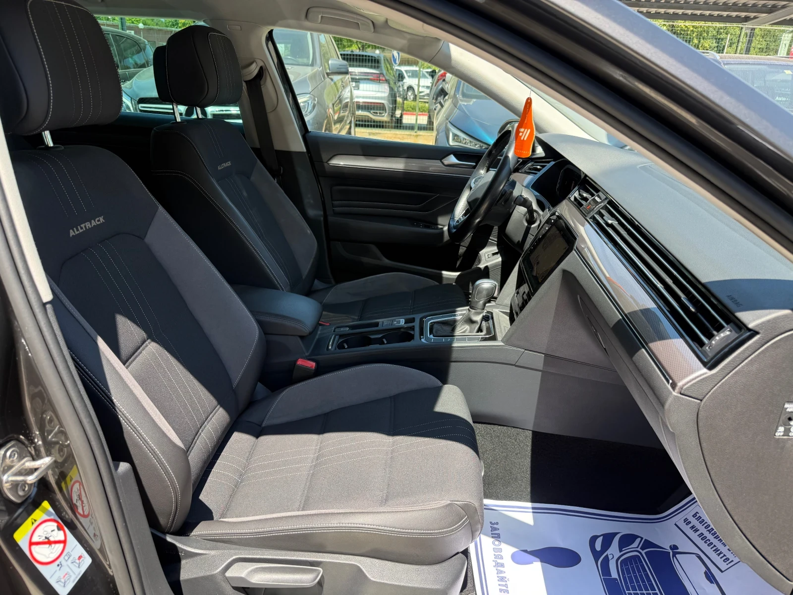 VW Passat ALLTRACK - 2.0TDI - 200к.с. - 4MOTION, снимка 11 - Автомобили и джипове - 55240646