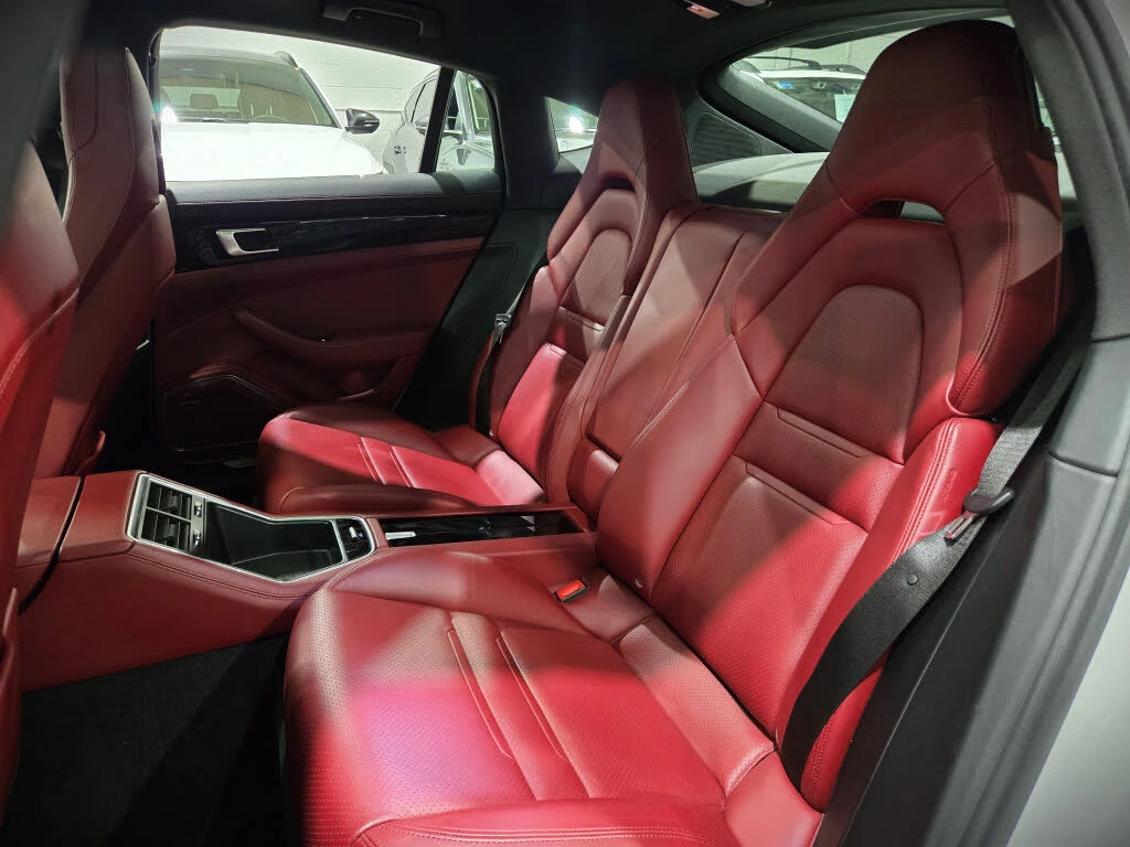 Porsche Panamera Executive * АвтоКредит * (ЦЕНА ДО БГ), снимка 17 - Автомобили и джипове - 55269060