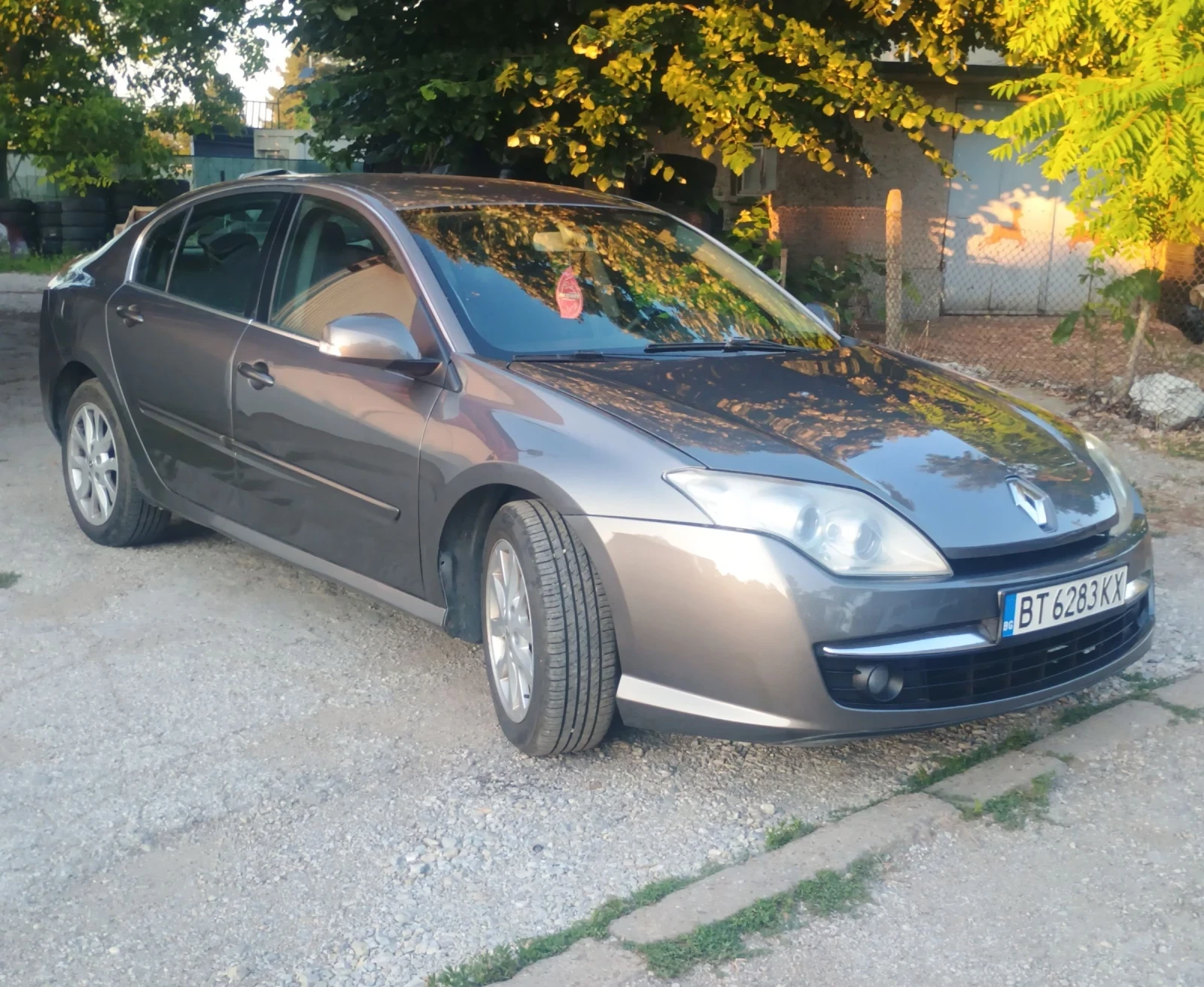 Renault Laguna 1.6 16V, снимка 3 - Автомобили и джипове - 55285827