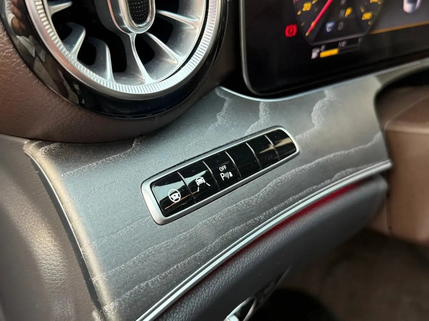 Mercedes-Benz CLS 450 * Full* ПАНО* KEYLESS* Camera* ПОДГРЕВ* , снимка 15 - Автомобили и джипове - 55587225