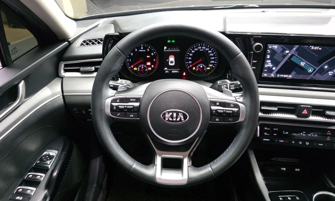 Kia K5 2.0 LPI Prestige  * koreiskikoli.bg * , снимка 13 - Автомобили и джипове - 55654499