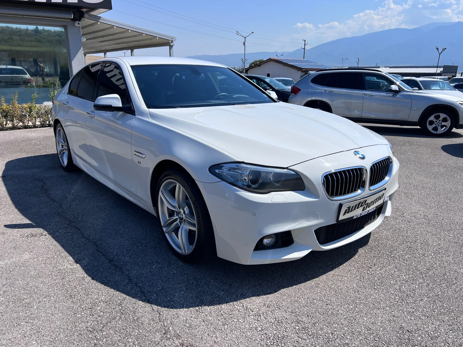BMW 520 d* X-Drive* , снимка 3 - Автомобили и джипове - 56089669
