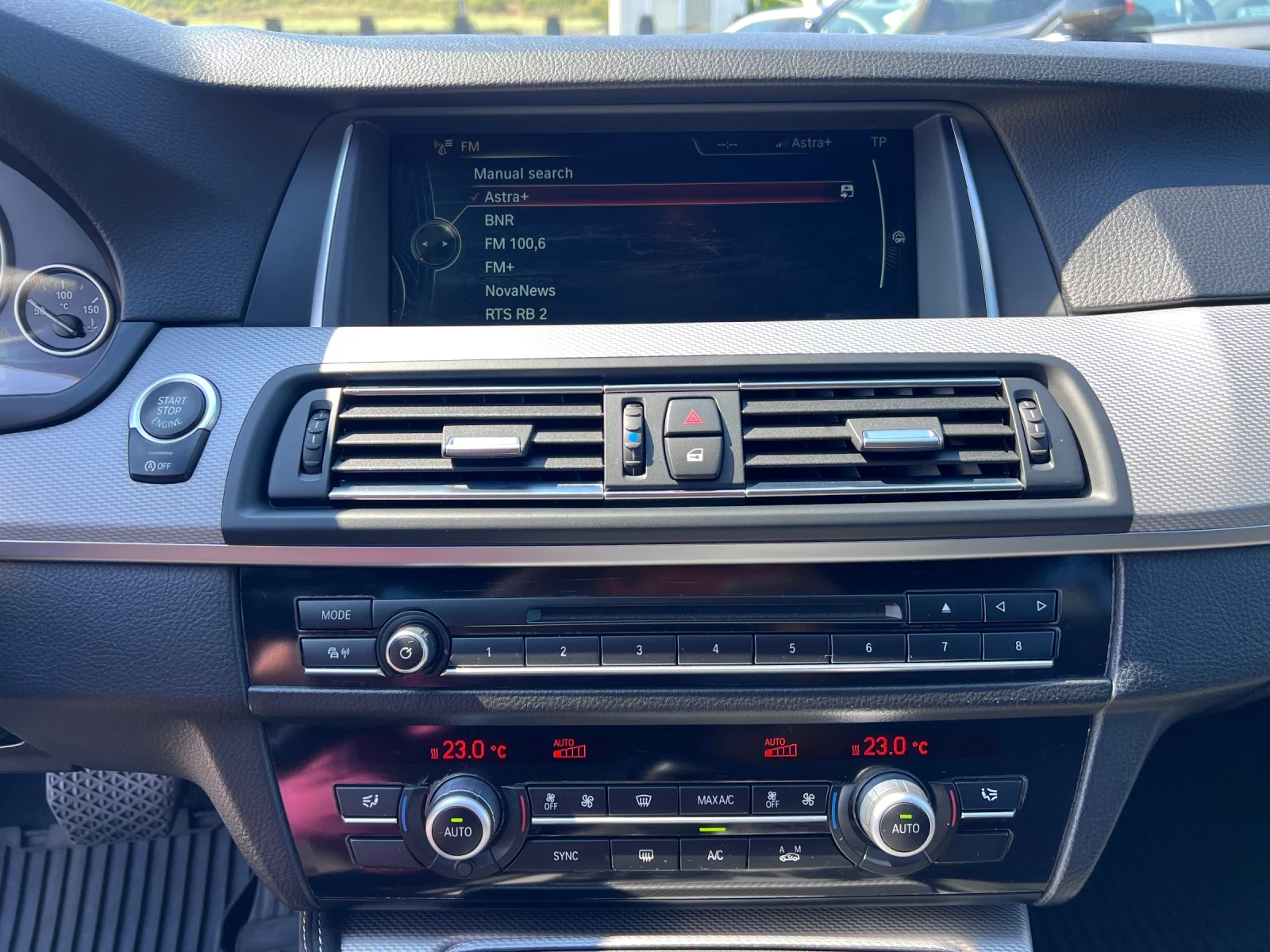 BMW 520 d* X-Drive* , снимка 11 - Автомобили и джипове - 56089669