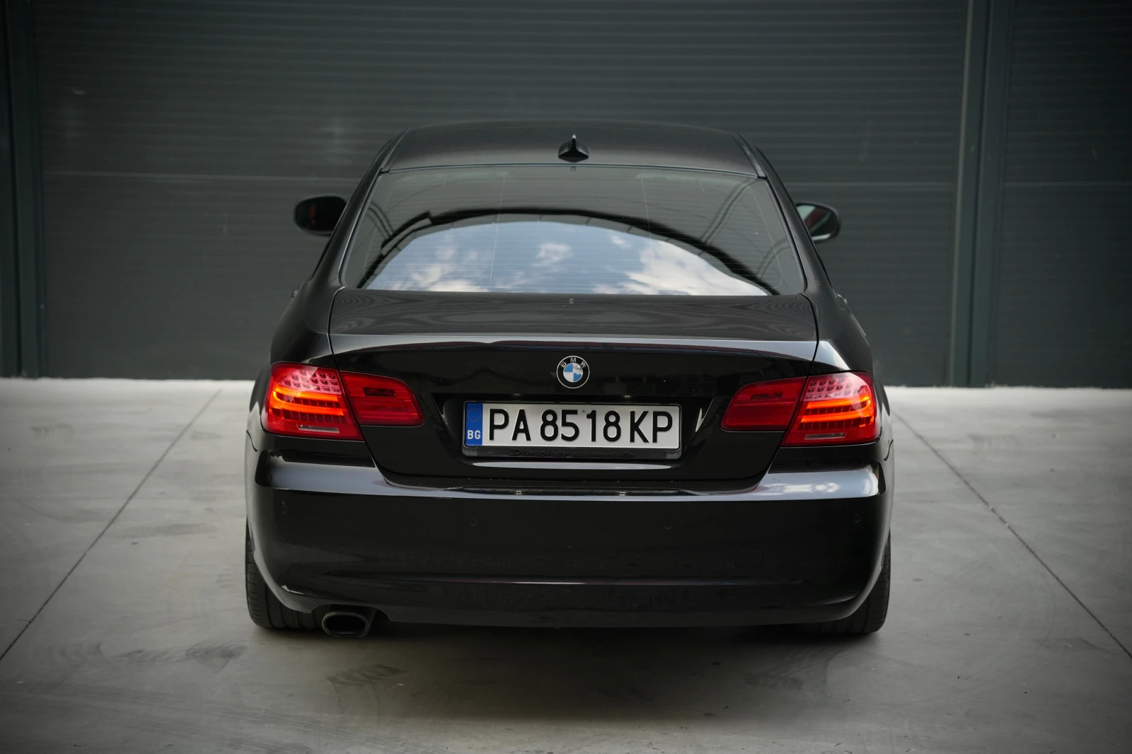 BMW 320 D, снимка 4 - Автомобили и джипове - 56364658