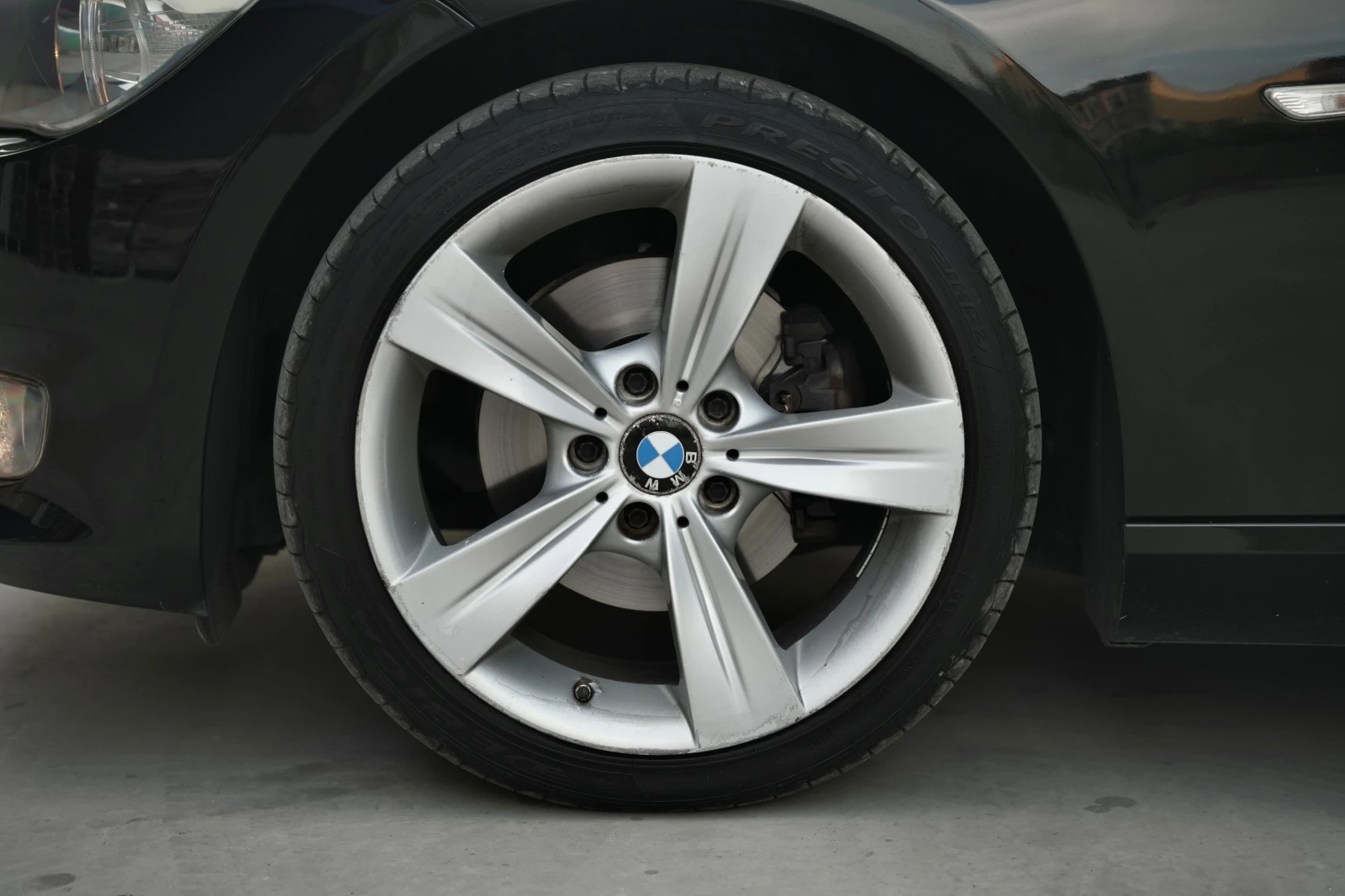 BMW 320 D, снимка 14 - Автомобили и джипове - 56364658