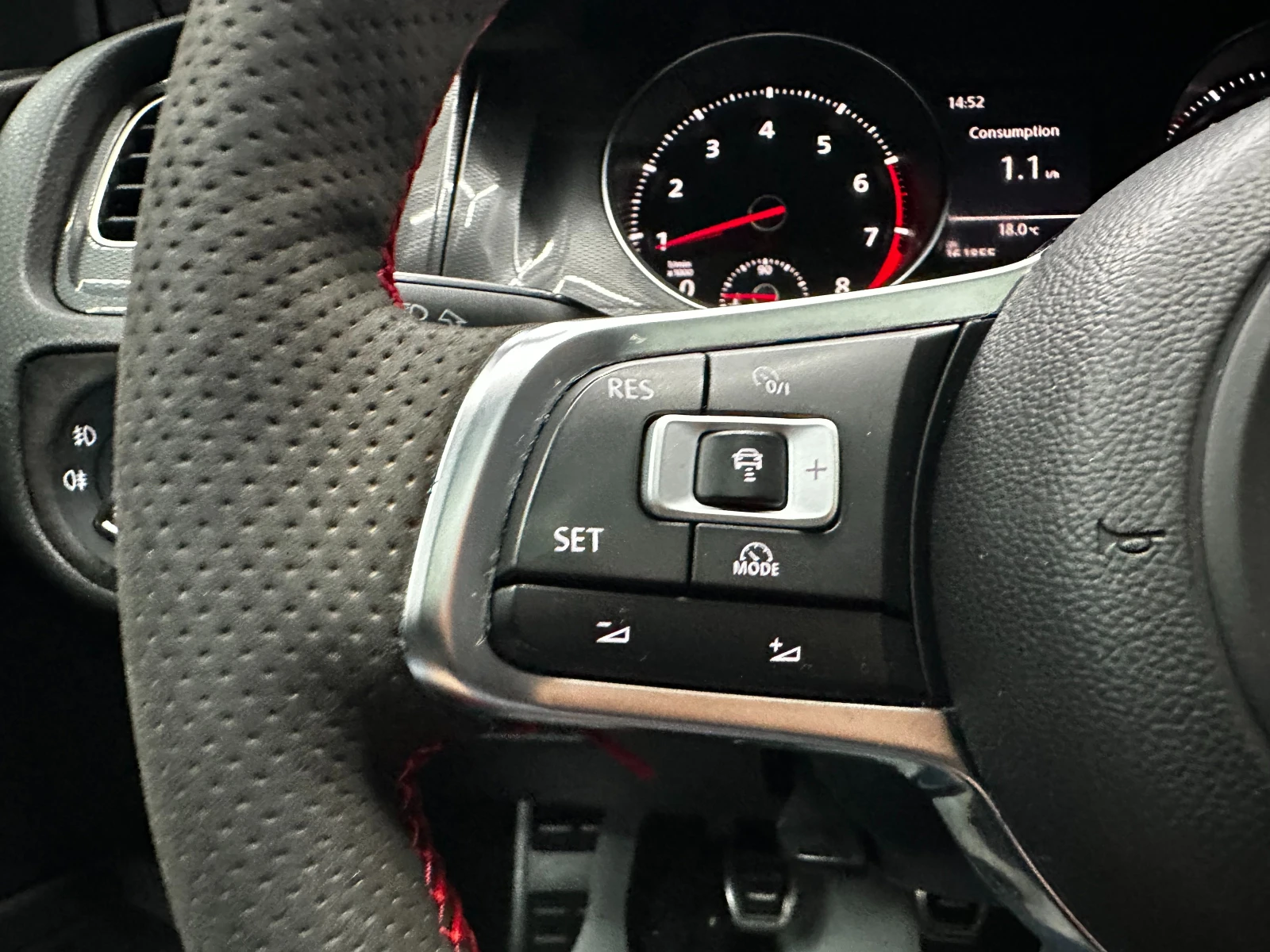 VW Golf 2.0i 220 к.с. , снимка 16 - Автомобили и джипове - 56566654