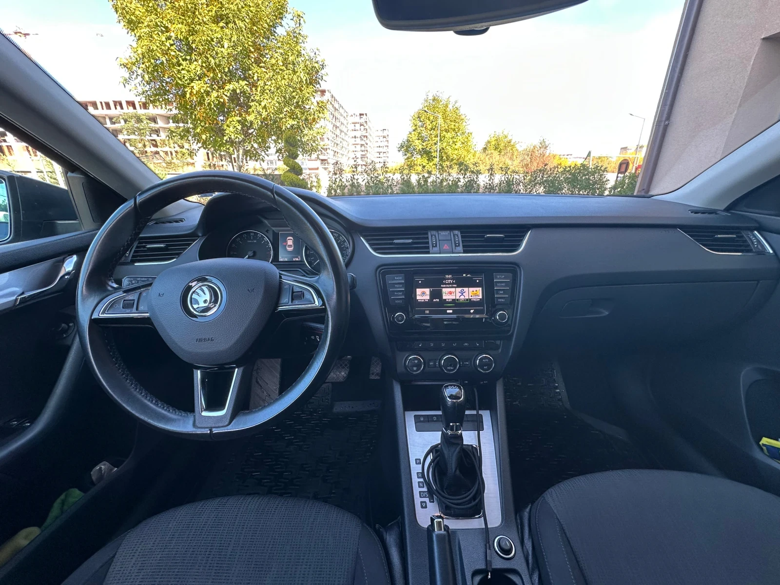 Skoda Octavia 2, 0 TDI, снимка 6 - Автомобили и джипове - 56634441