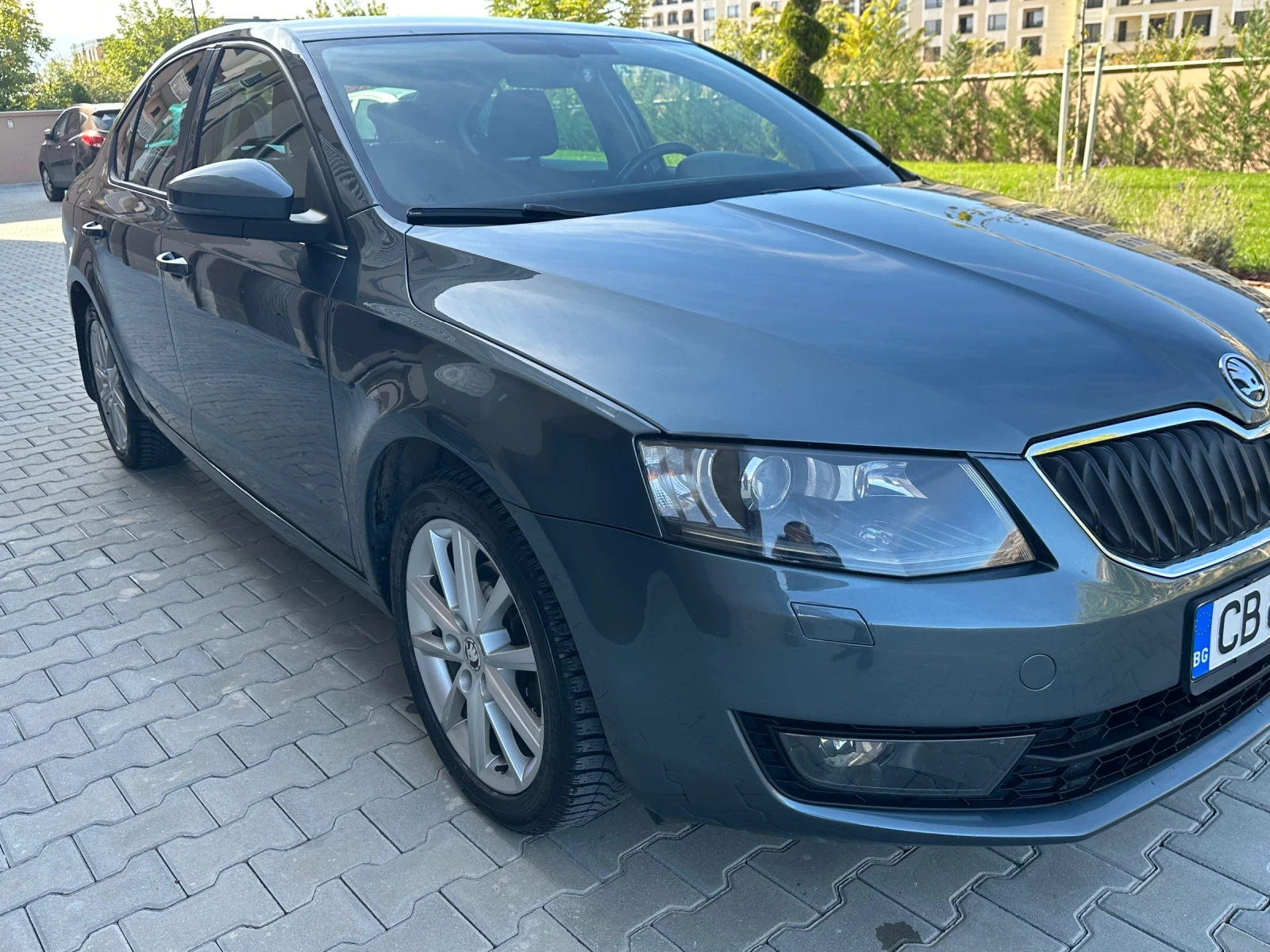 Skoda Octavia 2, 0 TDI, снимка 3 - Автомобили и джипове - 56634441