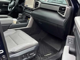 Toyota Tundra  Limited /CARFAX/Панорама/Подгрев/Обдух/Клип, снимка 13