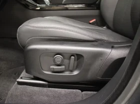 Land Rover Range Rover Velar D200 = Dynamic SE = Black Pack Гаранция, снимка 5