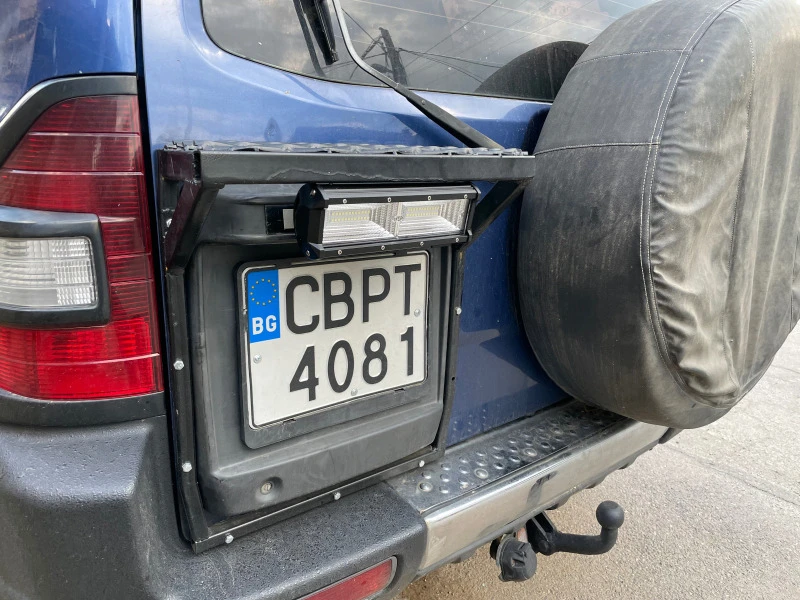 Mitsubishi Pajero 3.2 165кс, снимка 5 - Автомобили и джипове - 46140843