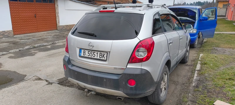 Opel Antara, снимка 4 - Автомобили и джипове - 48980392