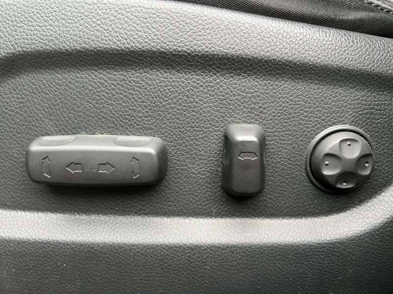 Hyundai Santa fe Premium* 3.3 V6 DGI* 7 Местна* Подгрев* AWD, снимка 9 - Автомобили и джипове - 52317626