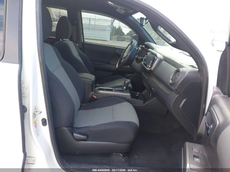 Toyota Tacoma 3.5l Trd Off-Road, снимка 5 - Автомобили и джипове - 53583426