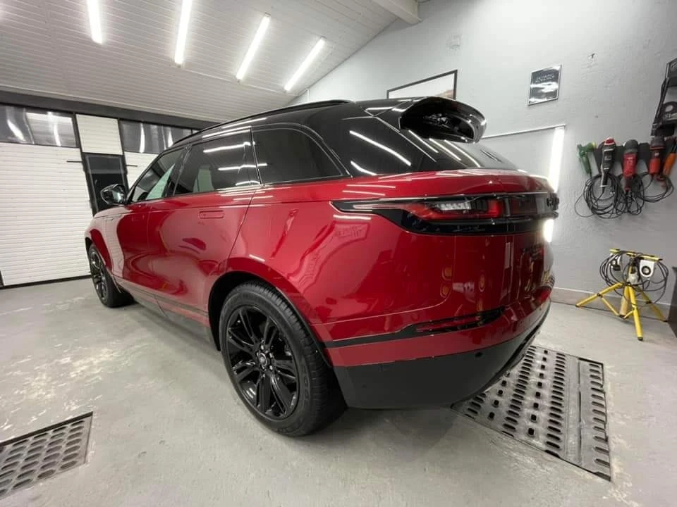 Land Rover Range Rover Velar  R-Dynamic 3.0 HSE - изображение 3