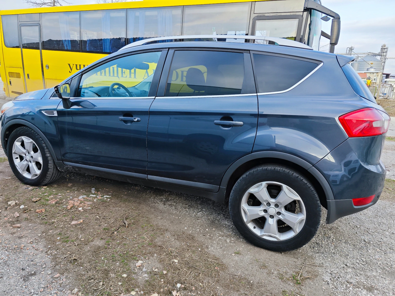 Ford Kuga 2.0 TDci - изображение 7