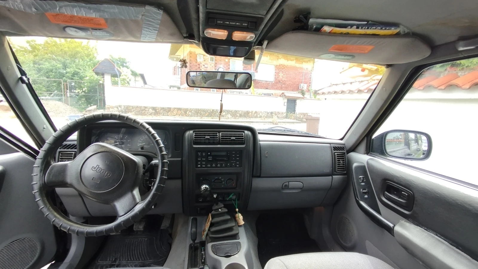 Jeep Cherokee  - изображение 9