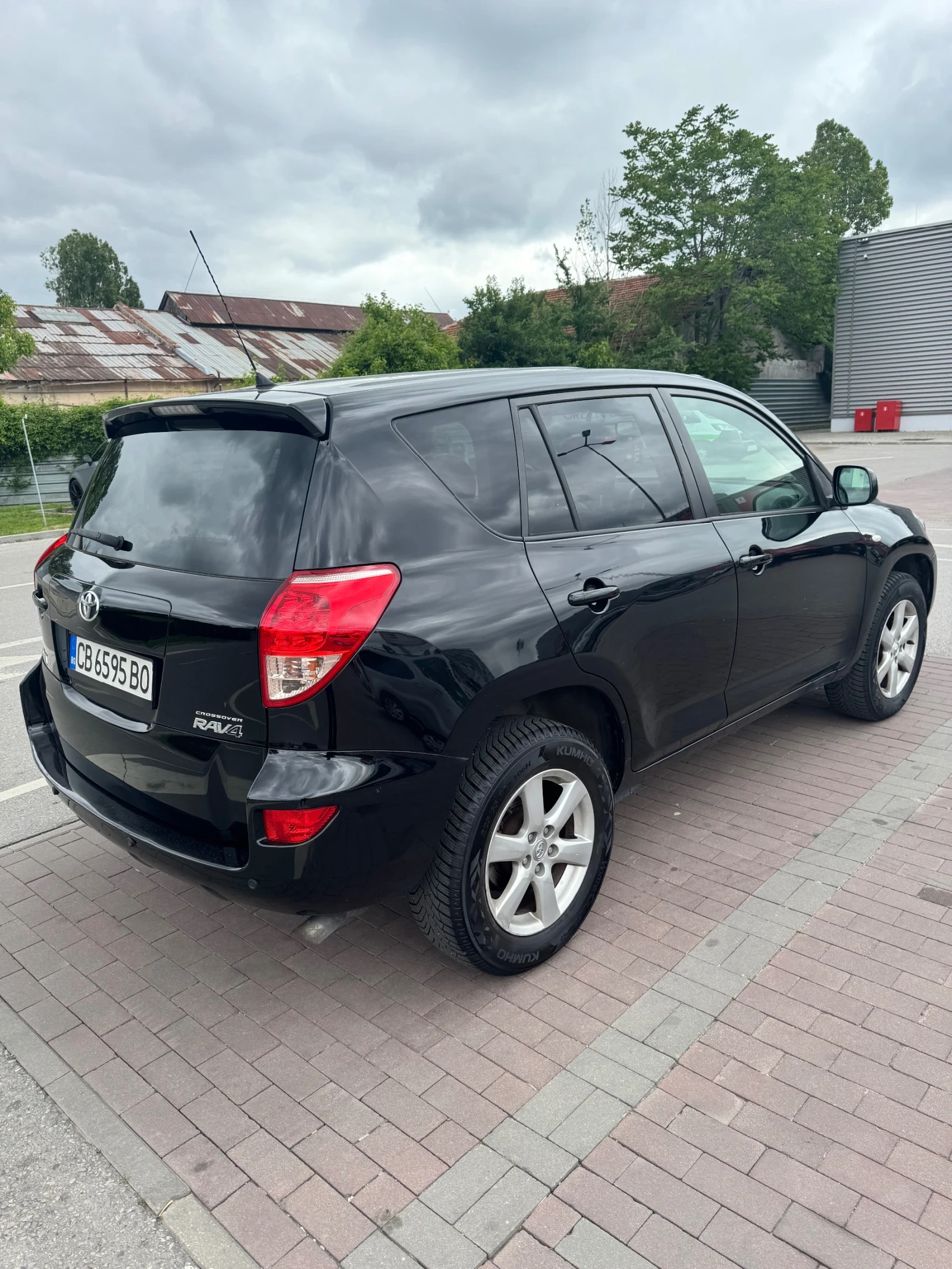 Toyota Rav4 D4D - изображение 4