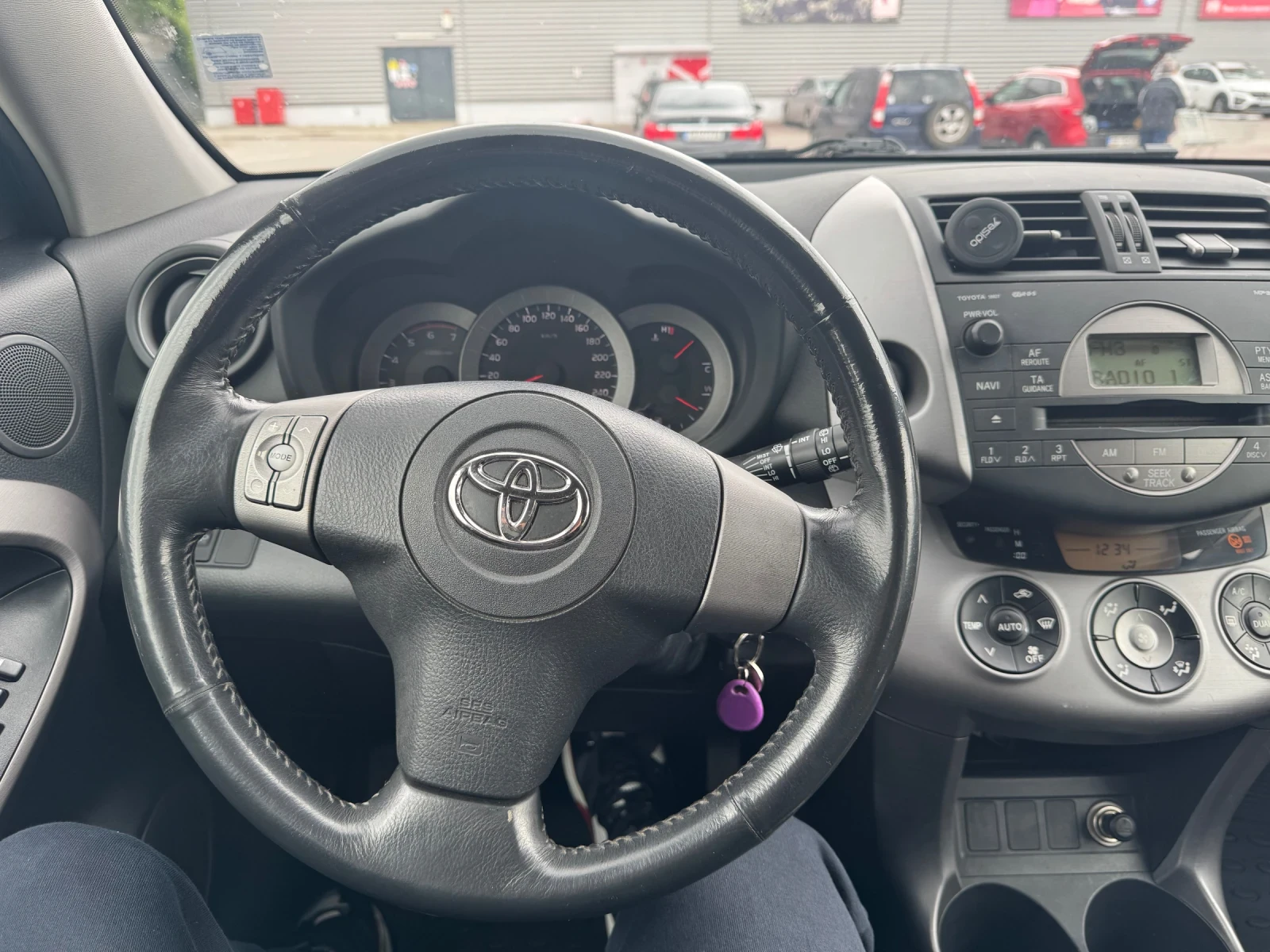Toyota Rav4 D4D - изображение 6