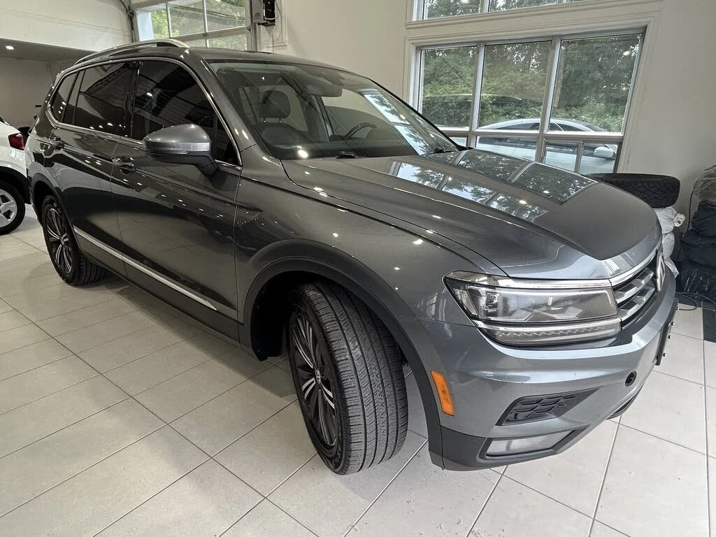 VW Tiguan 4motion* Highline* Пано* 360* Кожа* Digital - изображение 2