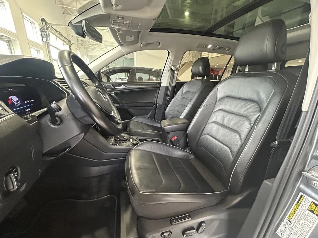 VW Tiguan 4motion* Highline* Пано* 360* Кожа* Digital - изображение 7