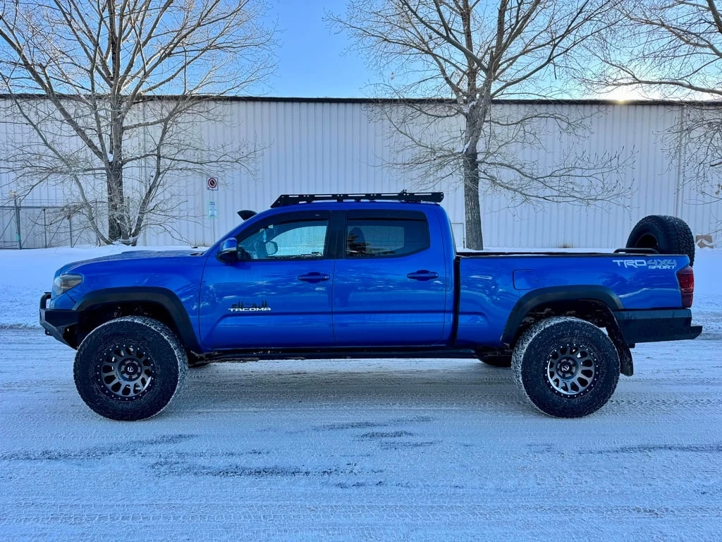 Toyota Tacoma * TRD Sport 4WD Double Cab V6 Auto * CARFAX *   | Mobile.bg   2