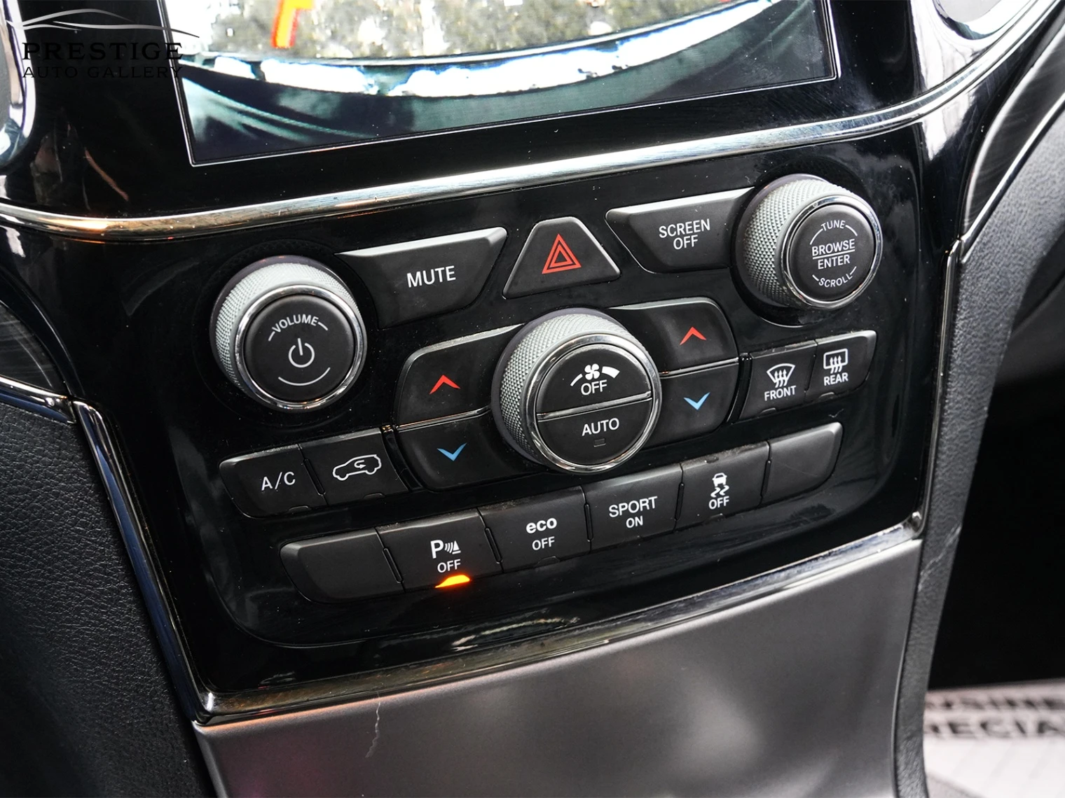 Jeep Grand cherokee 2019| LIMITED| ПРУЖИНА| PANO| 5.7 V8 HEMI, снимка 13 - Автомобили и джипове - 53746594