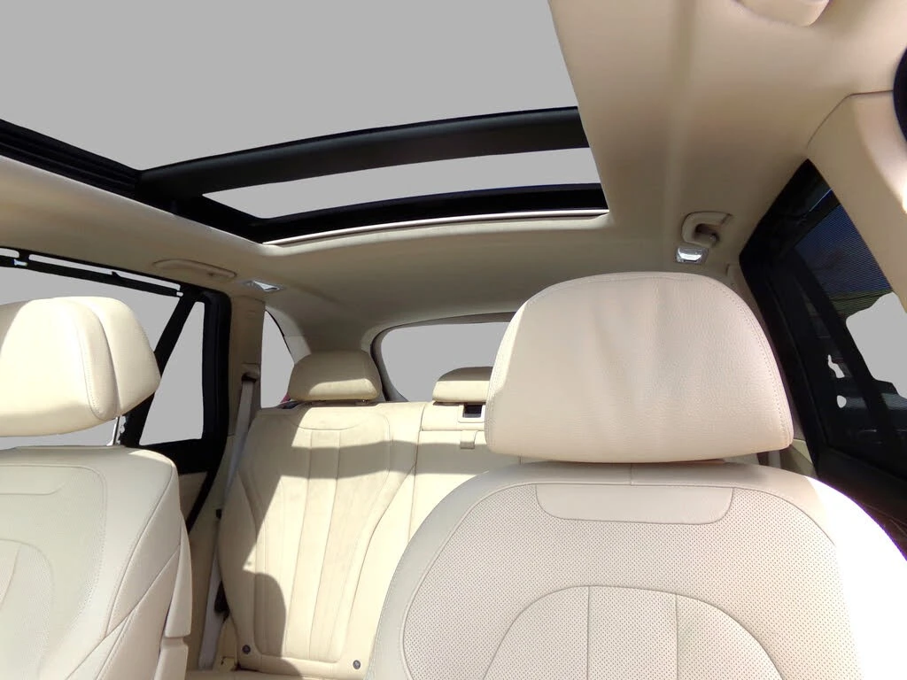 BMW X5 xDrive* АвтоКредит* (ЦЕНА ДО БГ), снимка 12 - Автомобили и джипове - 54040740