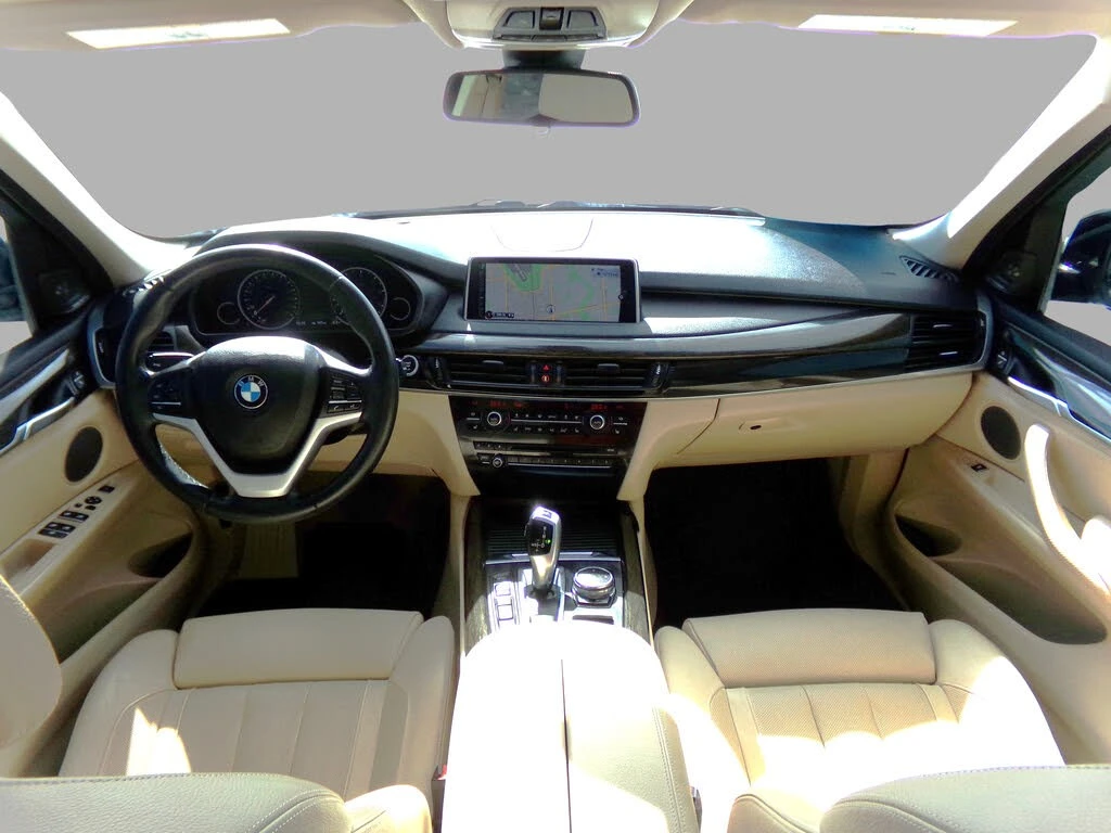 BMW X5 xDrive* АвтоКредит* (ЦЕНА ДО БГ), снимка 9 - Автомобили и джипове - 54040740