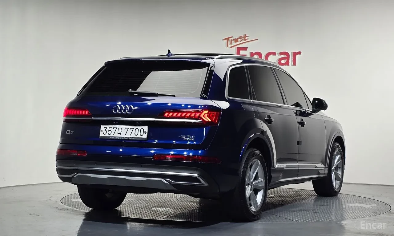 Audi Q7 360* HEAD-UP* ОБДУХ* ДИСТРОНИК* PANO* КРАЙНА ЦЕНА, снимка 3 - Автомобили и джипове - 54819333