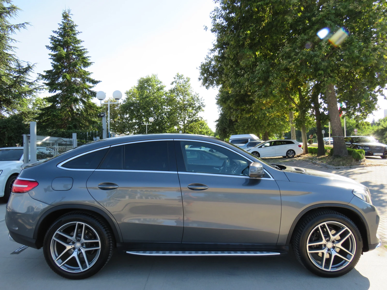 Mercedes-Benz GLE 350 CDI* AMG PACK 9G 4-MATIC* , снимка 4 - Автомобили и джипове - 55560052