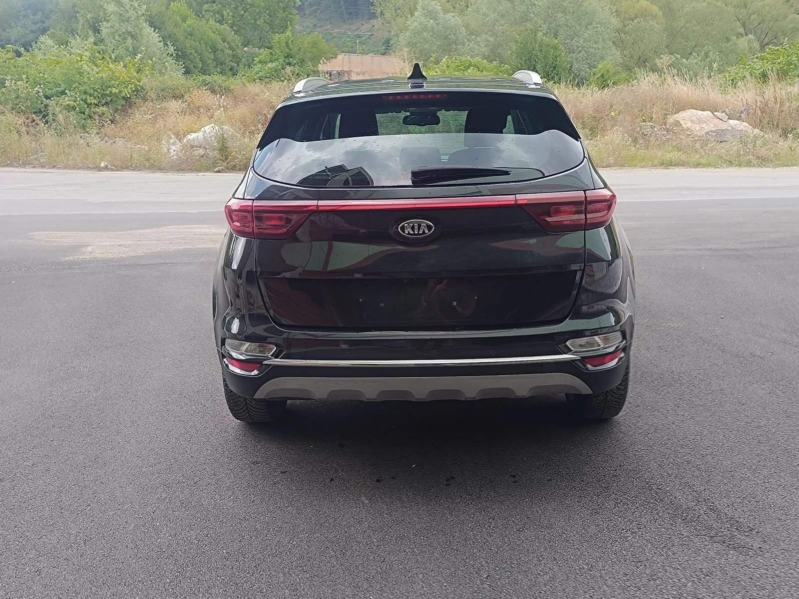 Kia Sportage 1.6 Crdi Automatic , снимка 5 - Автомобили и джипове - 55590492
