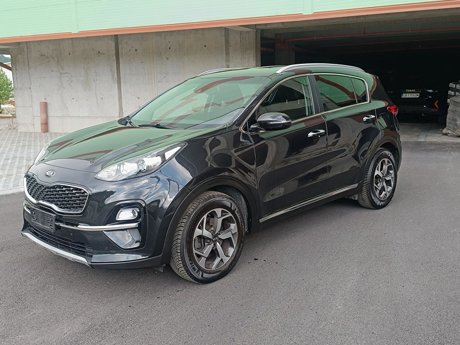 Kia Sportage 1.6 Crdi Automatic , снимка 8 - Автомобили и джипове - 55590492