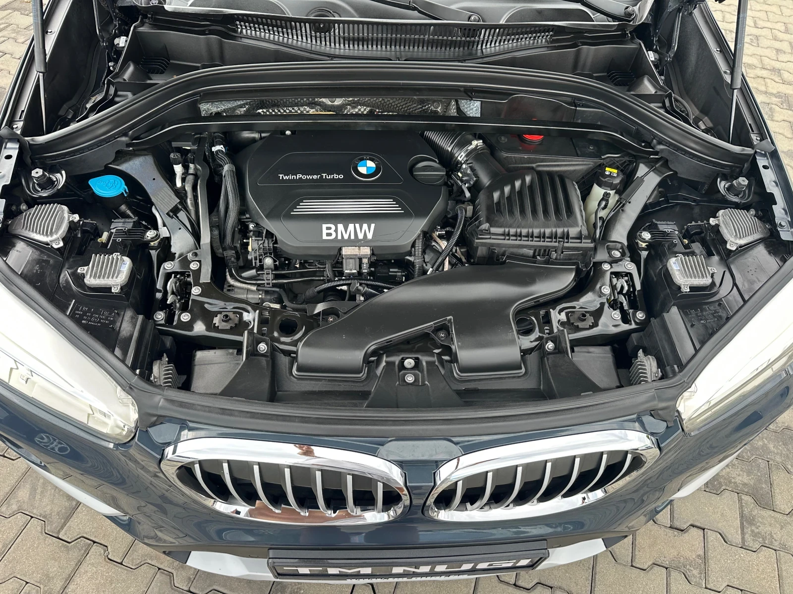 BMW X1 X DRIVE* LED* AMBIENT* KEYLESS* NAVI* TOP* , снимка 16 - Автомобили и джипове - 55597479