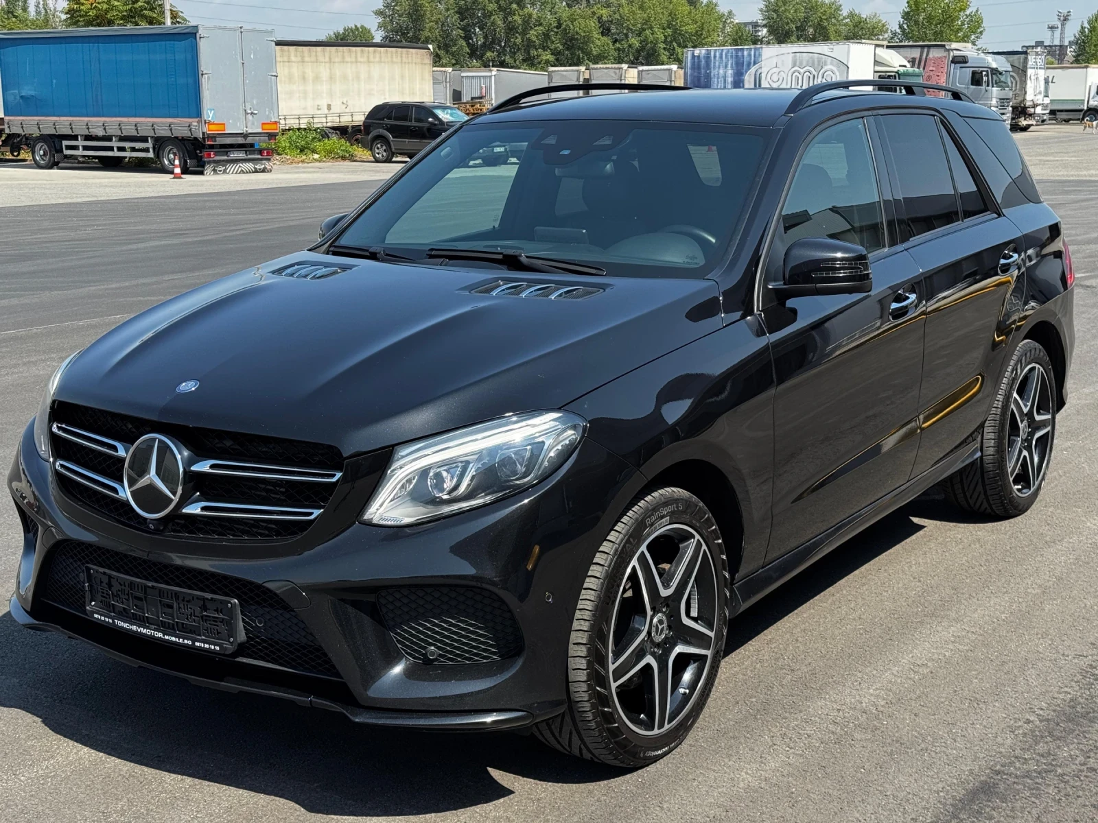 Mercedes-Benz GLE 350 Гаранция! Вакуум Бързи Бавни Дистроник 360 Harman, снимка 11 - Автомобили и джипове - 55926081