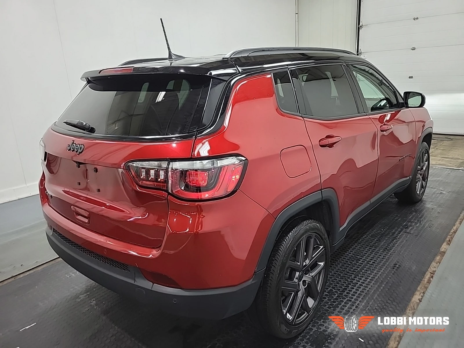 Jeep Compass, снимка 3 - Автомобили и джипове - 56069365