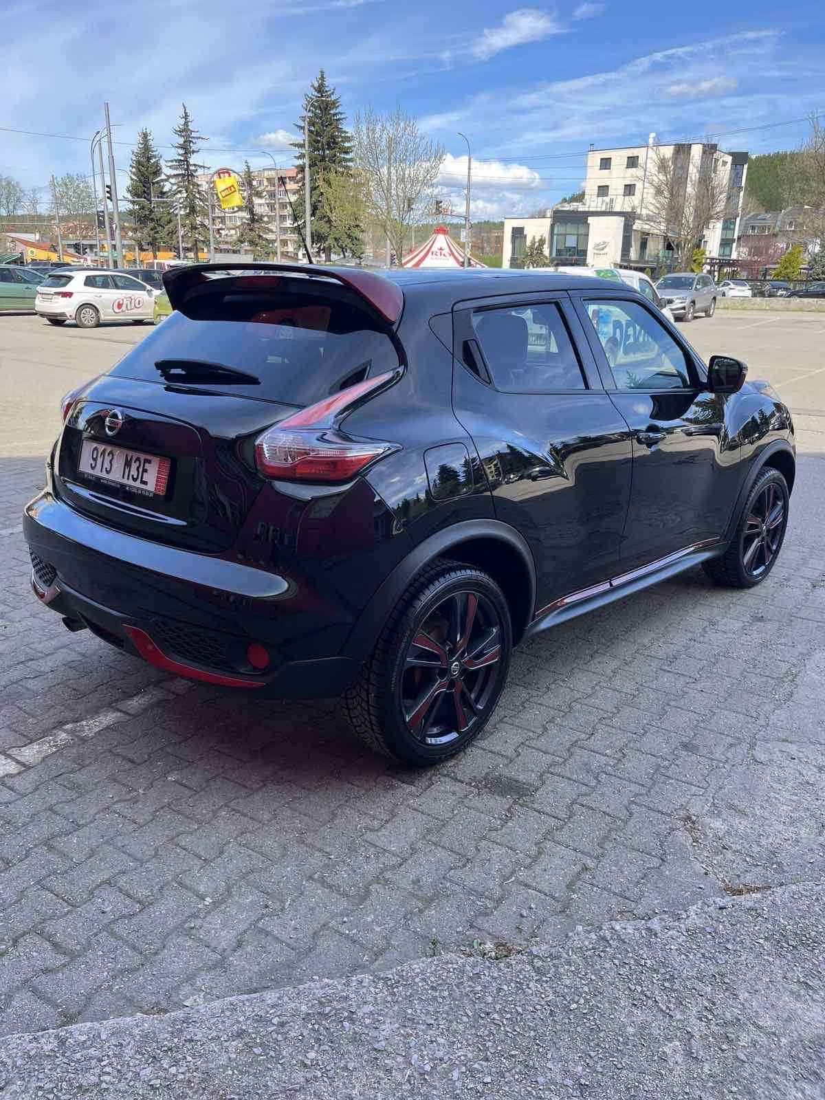Nissan Juke, снимка 11 - Автомобили и джипове - 56242642