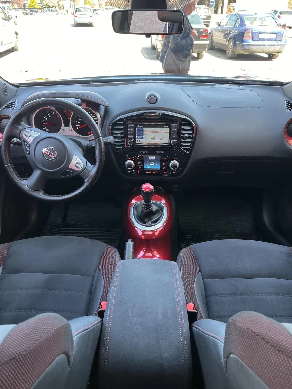 Nissan Juke, снимка 6 - Автомобили и джипове - 56242642
