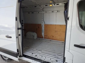 Renault Master Furgon Life L2H2 2.3dCi (135hp) MT6, снимка 13